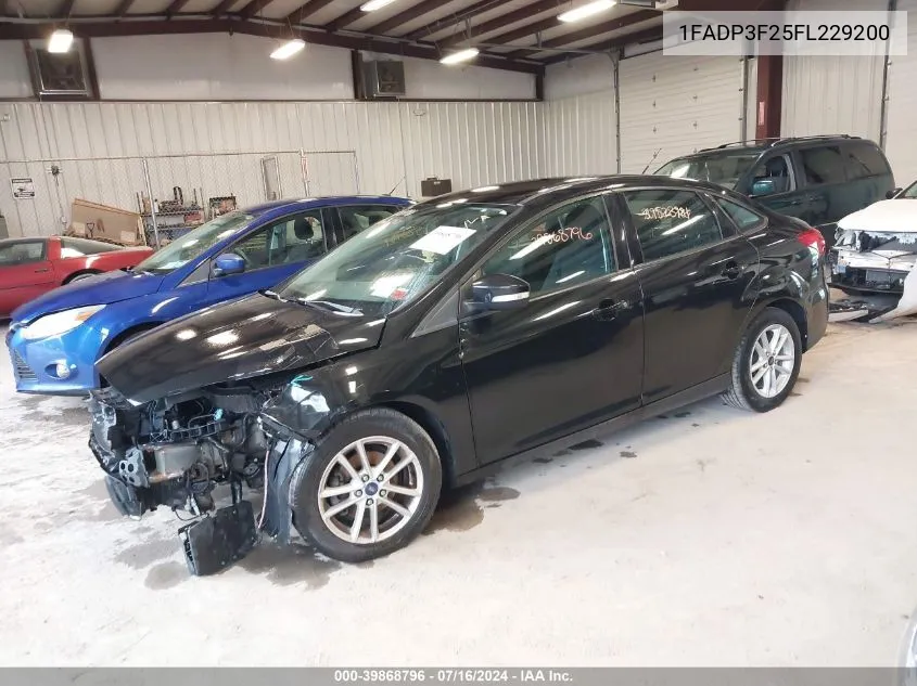 1FADP3F25FL229200 2015 Ford Focus Se