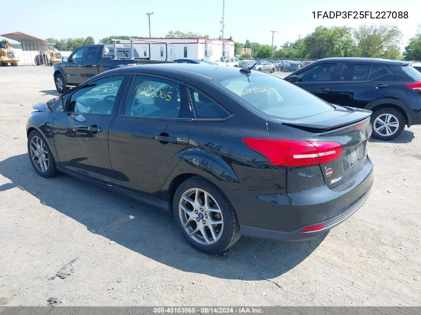 1FADP3F25FL227088 2015 Ford Focus Se