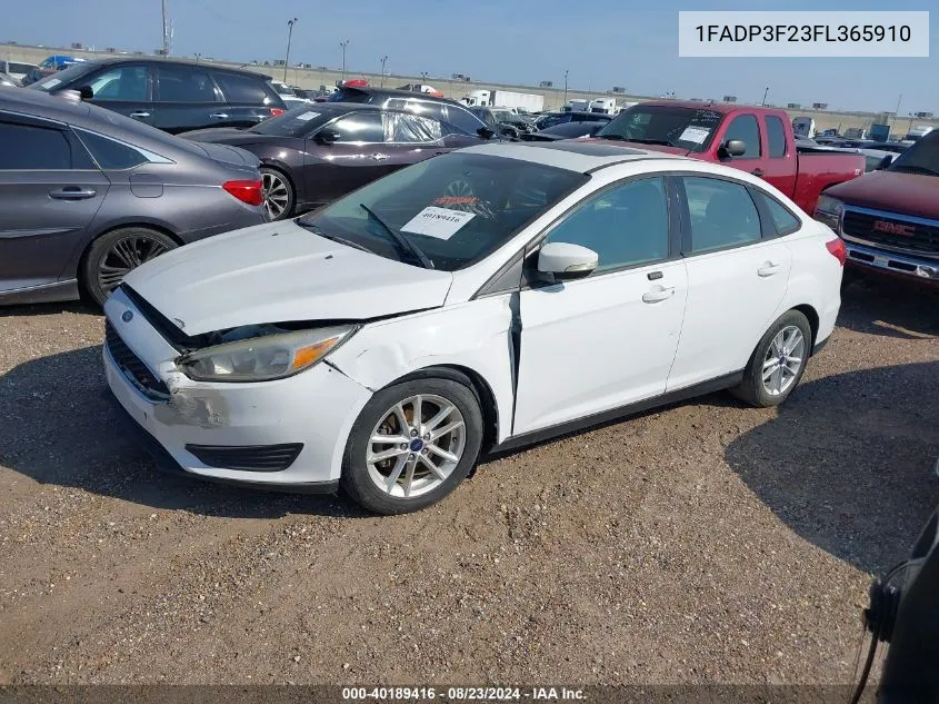 1FADP3F23FL365910 2015 Ford Focus Se