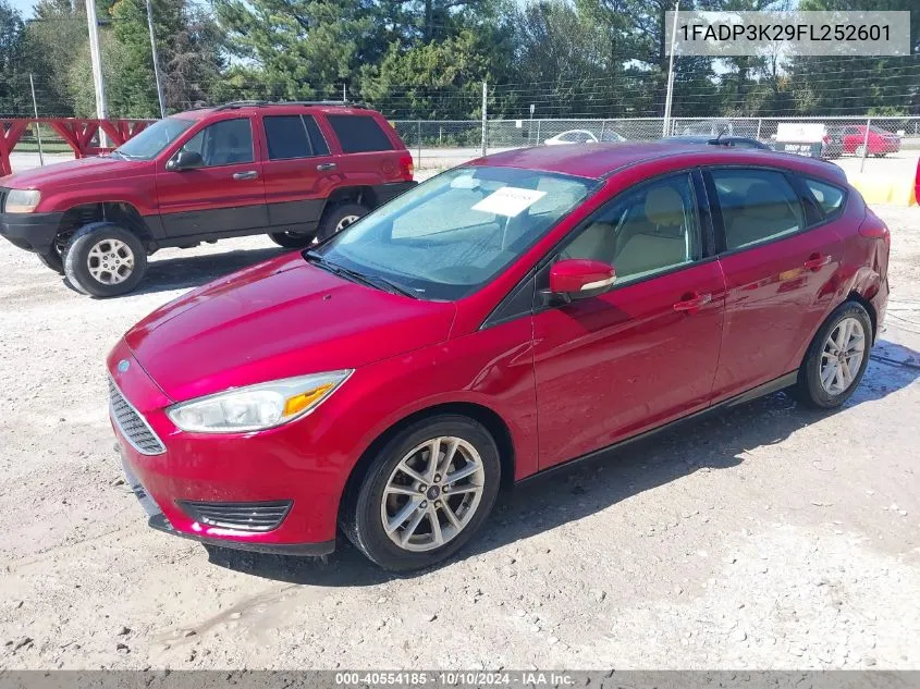 2015 Ford Focus Se VIN: 1FADP3K29FL252601 Lot: 40554185