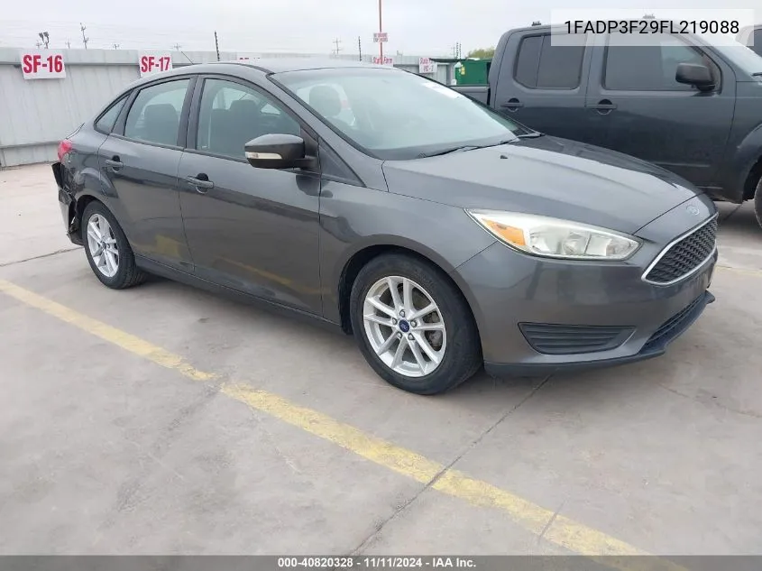 2015 Ford Focus Se VIN: 1FADP3F29FL219088 Lot: 40820328