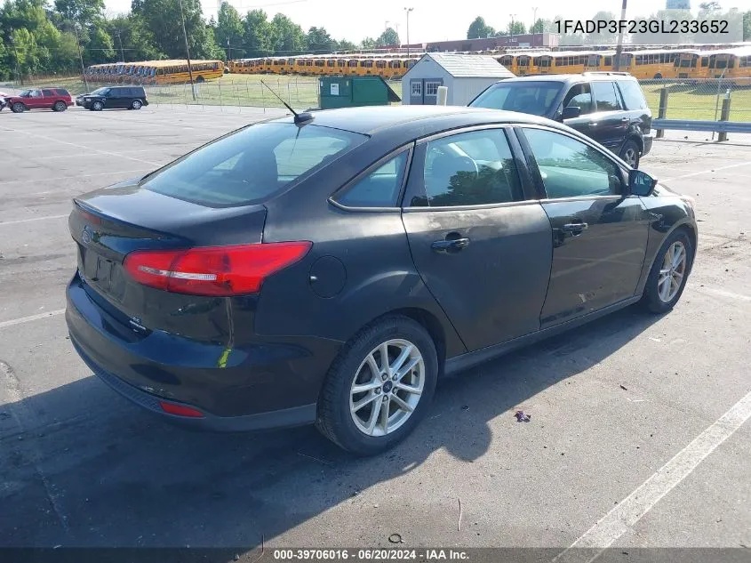 1FADP3F23GL233652 2016 Ford Focus Se