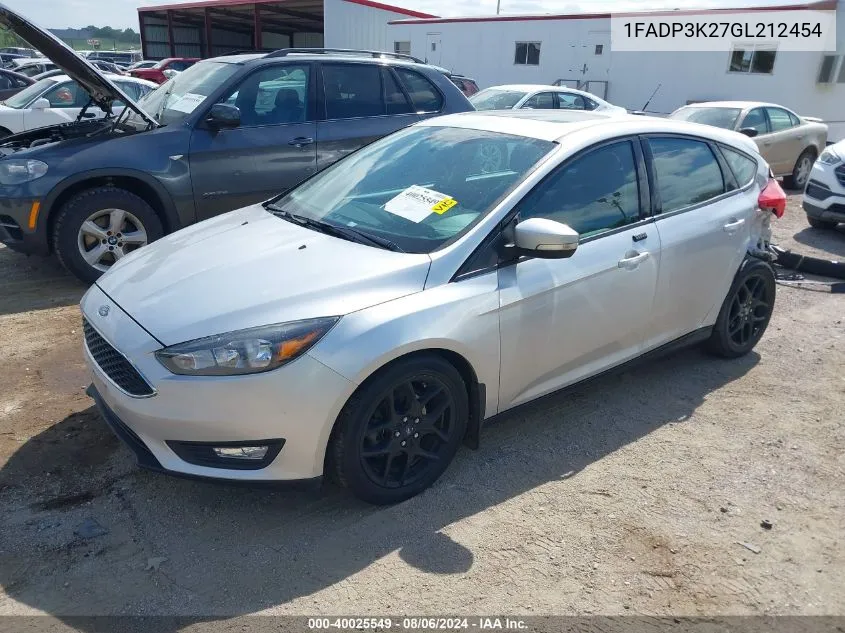 1FADP3K27GL212454 2016 Ford Focus Se