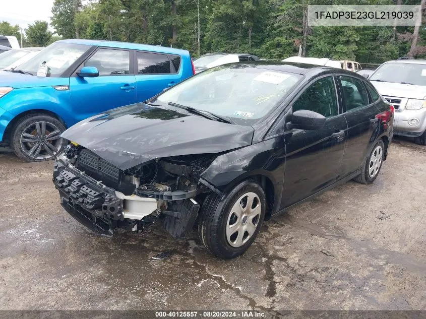 1FADP3E23GL219039 2016 Ford Focus S