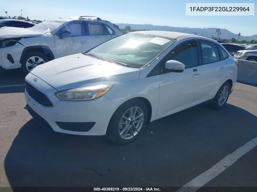 2016 Ford Focus Se VIN: 1FADP3F22GL229964 Lot: 40369219