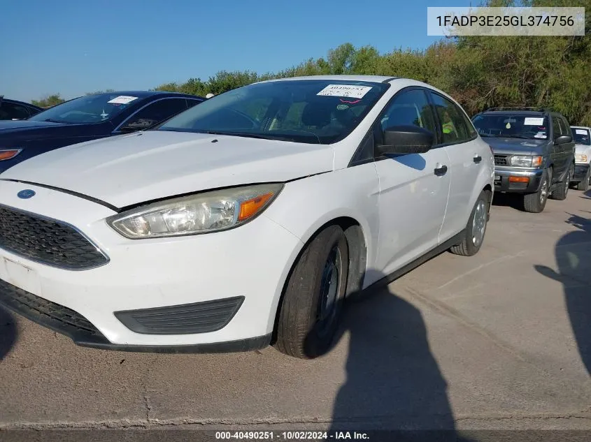 2016 Ford Focus S VIN: 1FADP3E25GL374756 Lot: 40490251