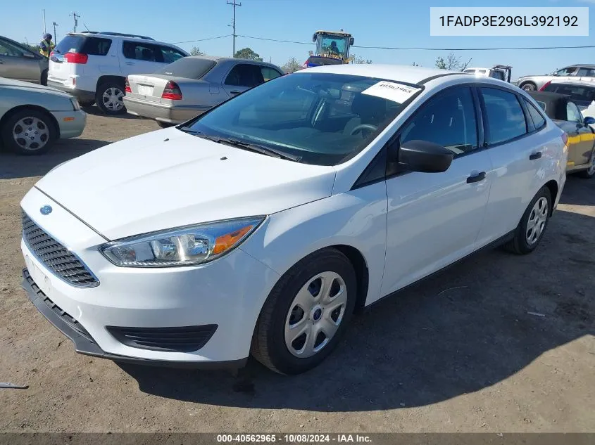 2016 Ford Focus S VIN: 1FADP3E29GL392192 Lot: 40562965