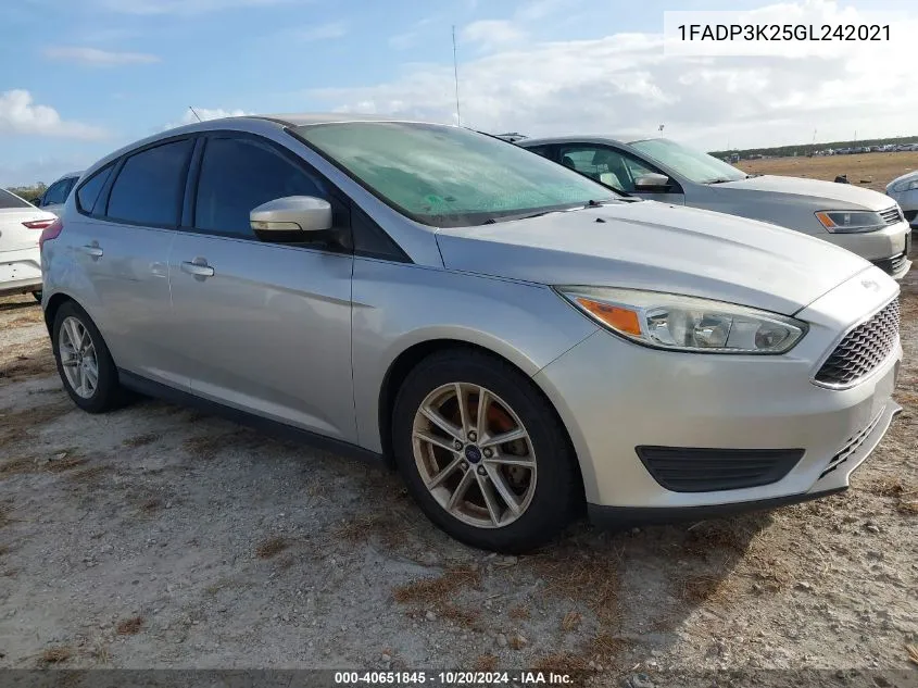 2016 Ford Focus Se VIN: 1FADP3K25GL242021 Lot: 40651845