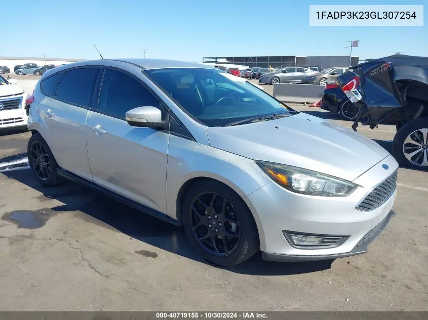 2016 Ford Focus Se VIN: 1FADP3K23GL307254 Lot: 40719155