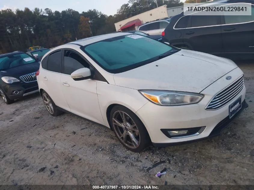 2016 Ford Focus Titanium VIN: 1FADP3N26GL229841 Lot: 40737987