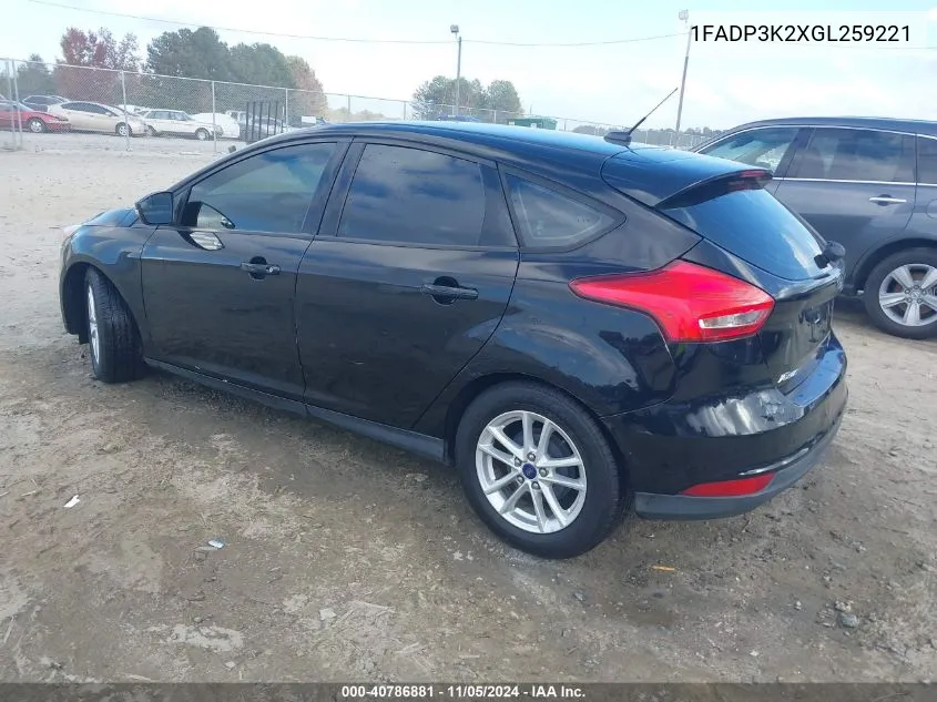 1FADP3K2XGL259221 2016 Ford Focus Se