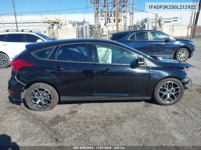 2016 Ford Focus Se VIN: 1FADP3K23GL212922 Lot: 40802934