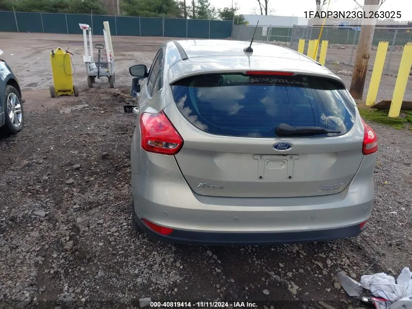 2016 Ford Focus Titanium VIN: 1FADP3N23GL263025 Lot: 40819414