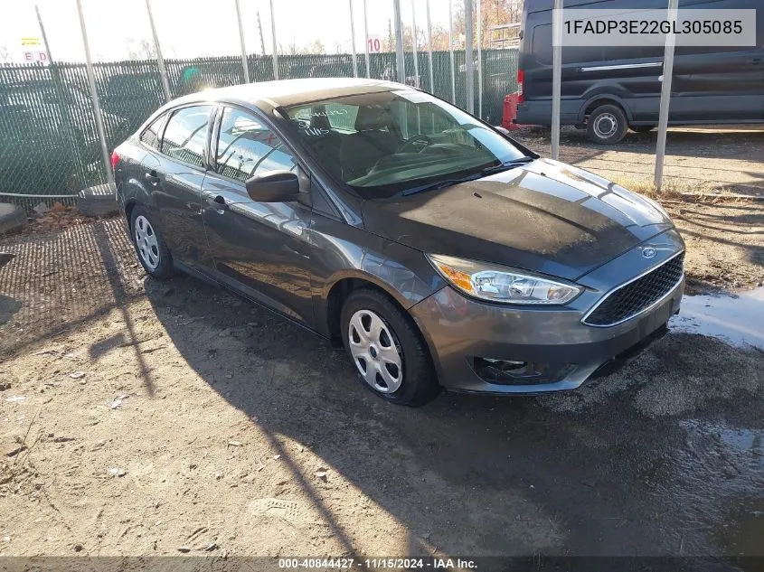 2016 Ford Focus S VIN: 1FADP3E22GL305085 Lot: 40844427