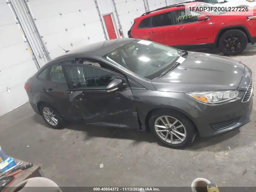 1FADP3F20GL227226 2016 Ford Focus Se