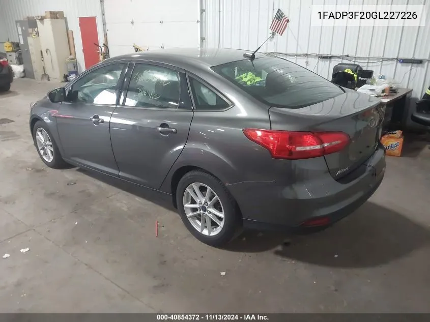 1FADP3F20GL227226 2016 Ford Focus Se