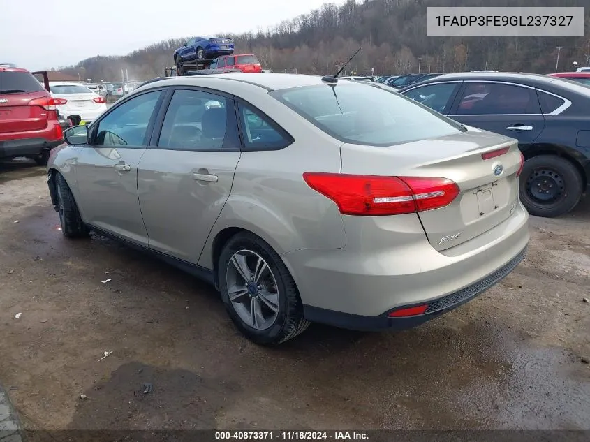 2016 Ford Focus Se VIN: 1FADP3FE9GL237327 Lot: 40873371