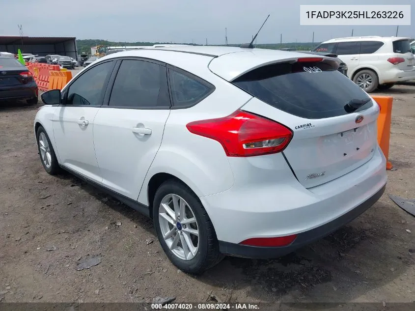 1FADP3K25HL263226 2017 Ford Focus Se