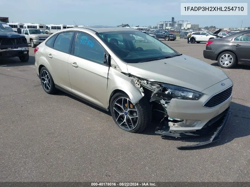 2017 Ford Focus Sel VIN: 1FADP3H2XHL254710 Lot: 40178016