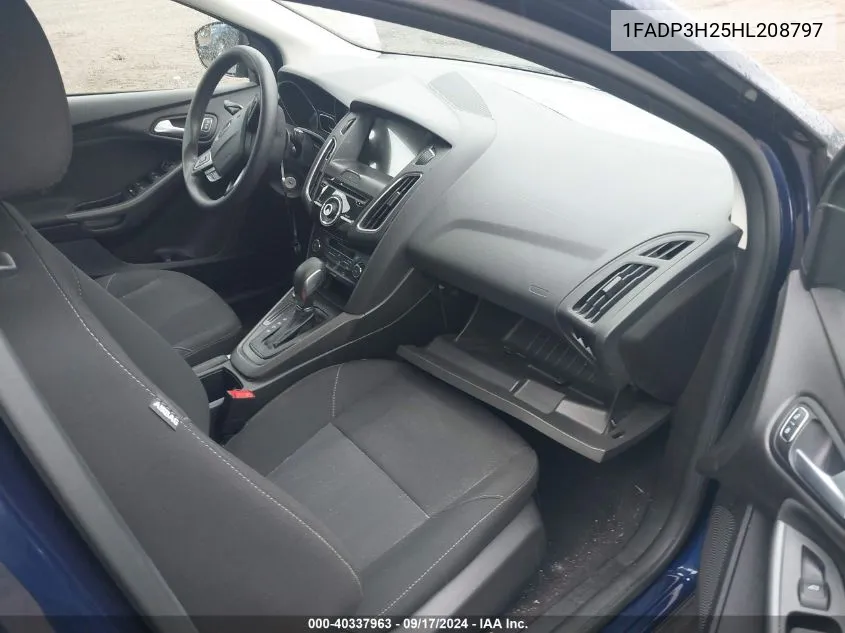 1FADP3H25HL208797 2017 Ford Focus Sel