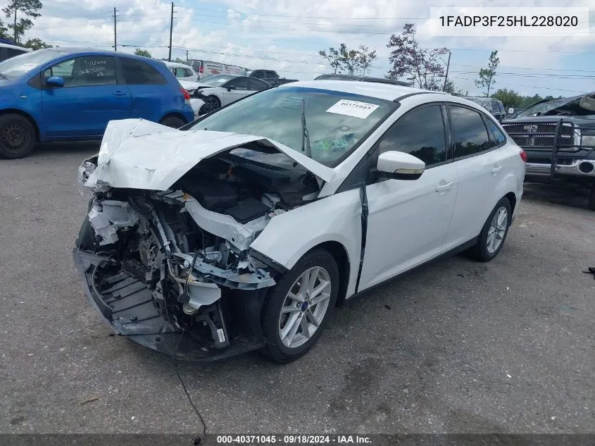 2017 Ford Focus Se VIN: 1FADP3F25HL228020 Lot: 40371045