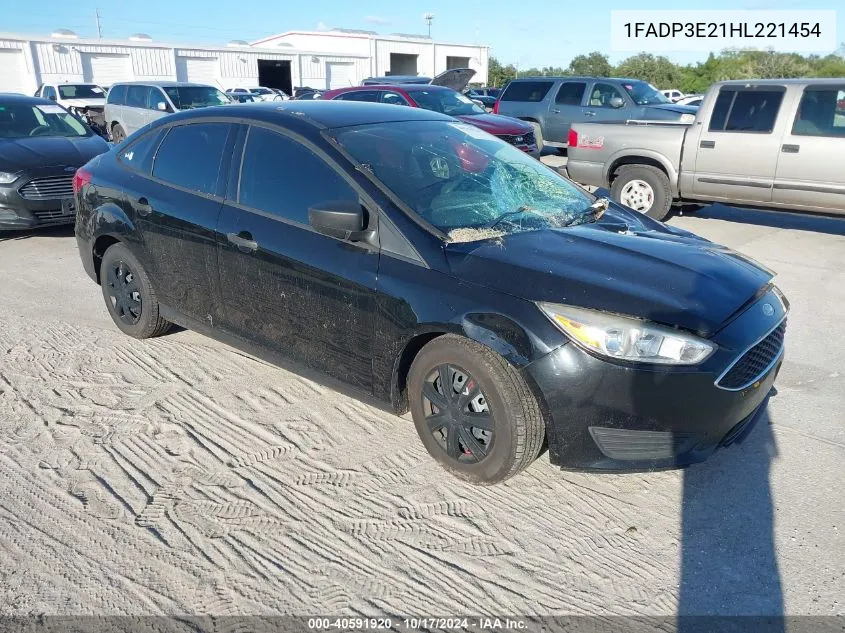 2017 Ford Focus S VIN: 1FADP3E21HL221454 Lot: 40591920