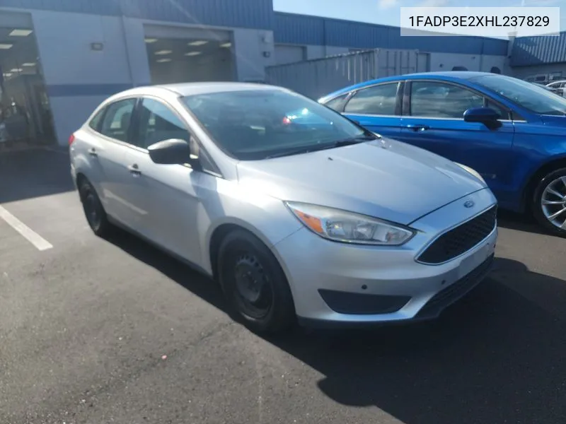 2017 Ford Focus S VIN: 1FADP3E2XHL237829 Lot: 40886049