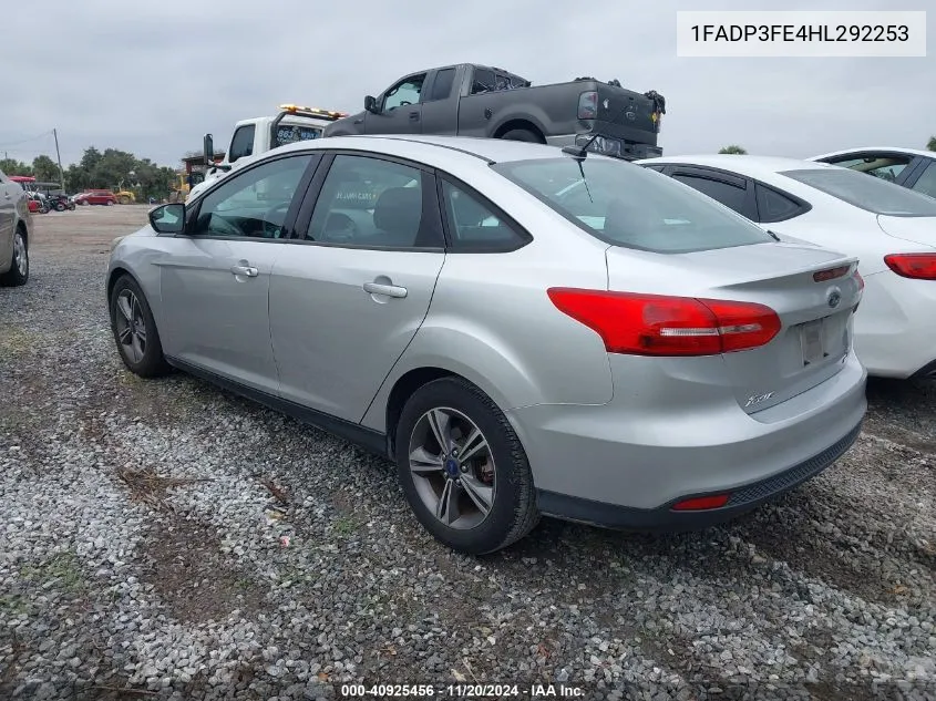 1FADP3FE4HL292253 2017 Ford Focus Se