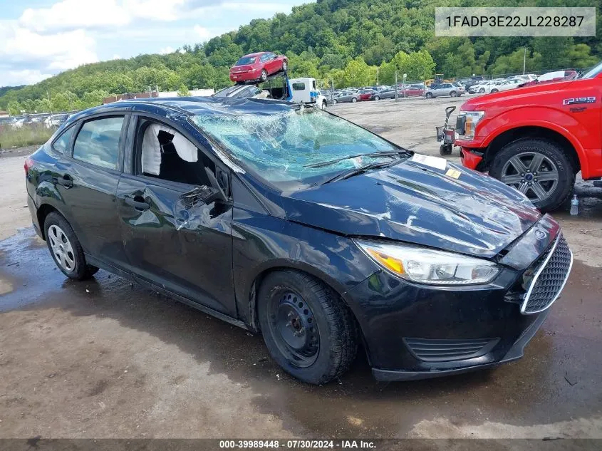 2018 Ford Focus S VIN: 1FADP3E22JL228287 Lot: 39989448