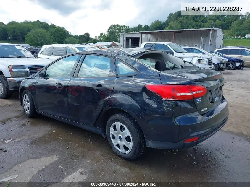 2018 Ford Focus S VIN: 1FADP3E22JL228287 Lot: 39989448