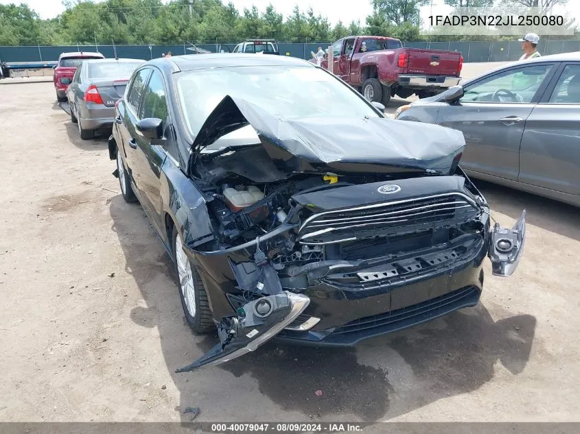 1FADP3N22JL250080 2018 Ford Focus Titanium