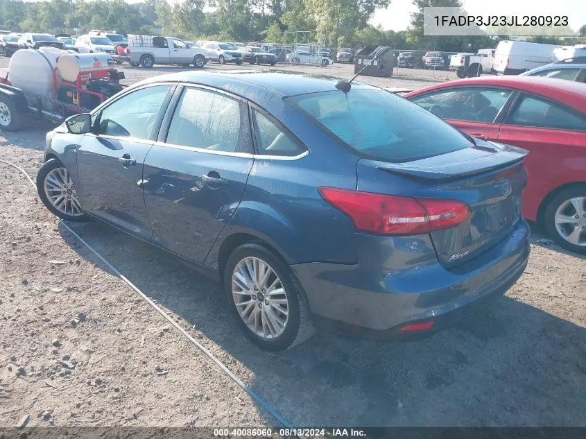 2018 Ford Focus Titanium VIN: 1FADP3J23JL280923 Lot: 40086060