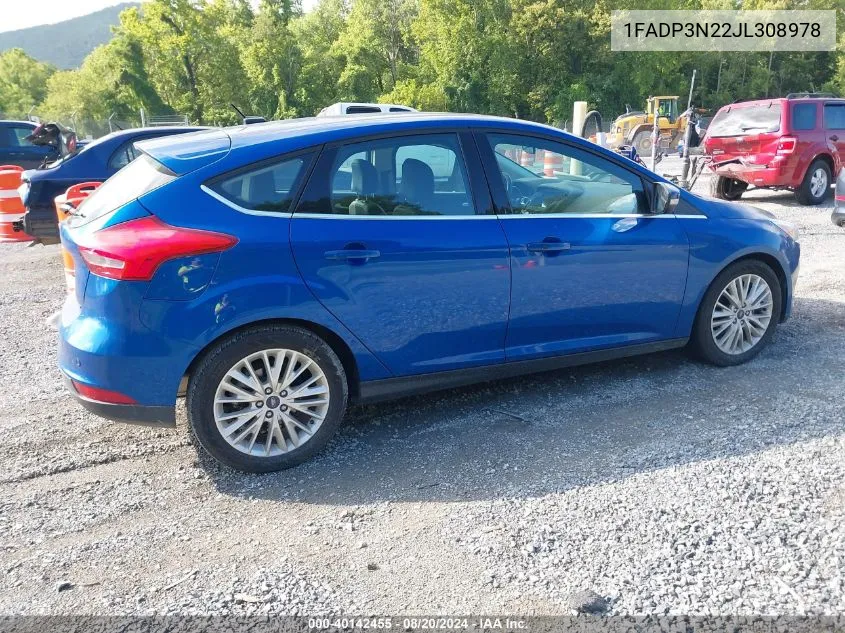 1FADP3N22JL308978 2018 Ford Focus Titanium