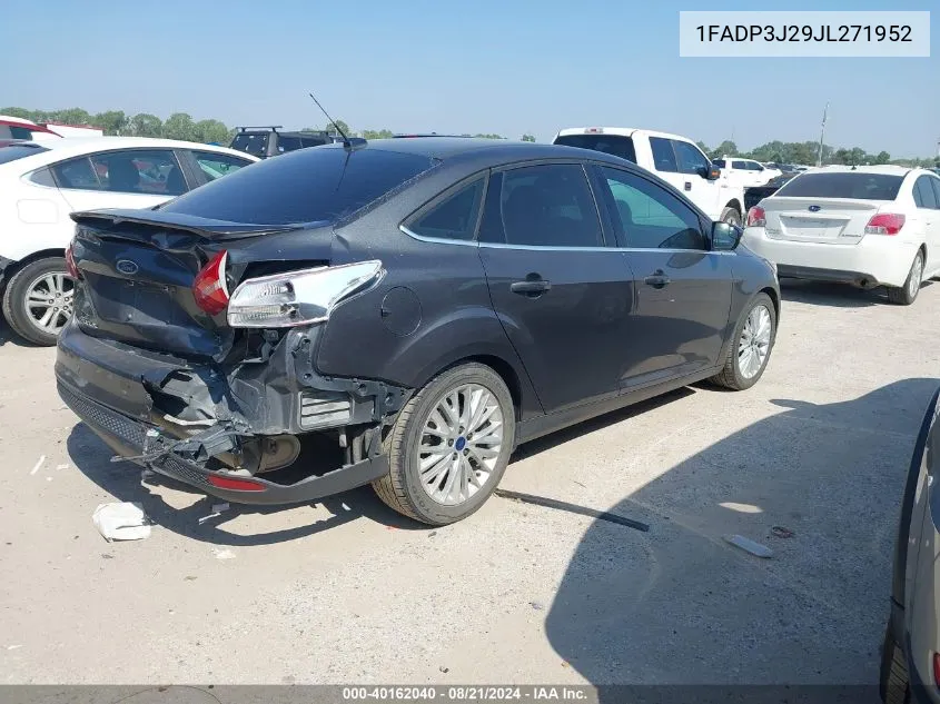 1FADP3J29JL271952 2018 Ford Focus Titanium