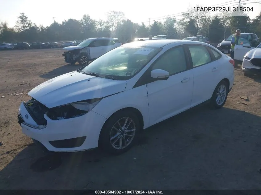 2018 Ford Focus Se VIN: 1FADP3F29JL318504 Lot: 40504902