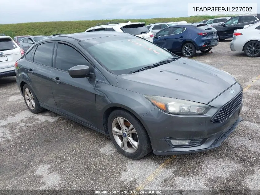 2018 Ford Focus Se VIN: 1FADP3FE9JL227002 Lot: 40525879