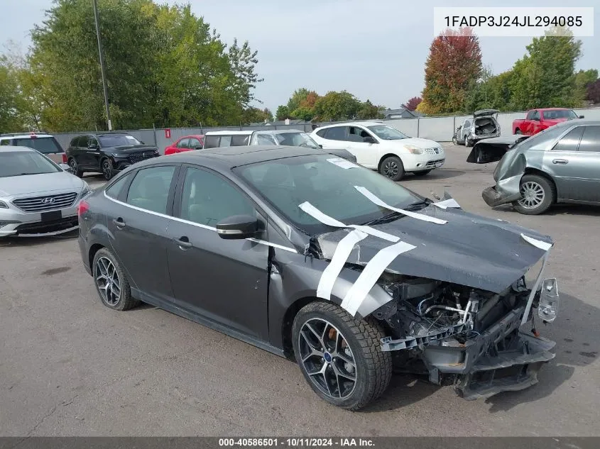 2018 Ford Focus Titanium VIN: 1FADP3J24JL294085 Lot: 40586501