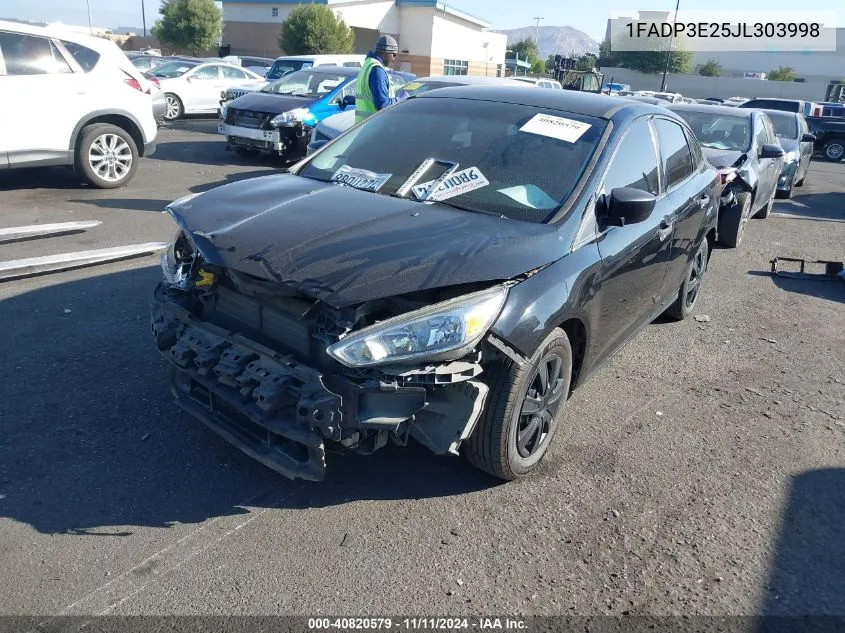 2018 Ford Focus S VIN: 1FADP3E25JL303998 Lot: 40820579