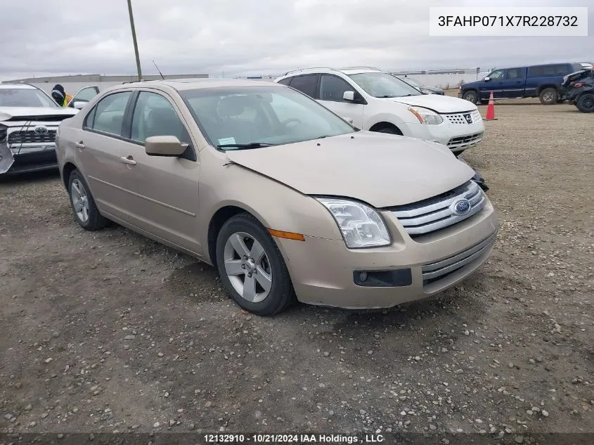 2007 Ford Fusion VIN: 3FAHP071X7R228732 Lot: 12132910