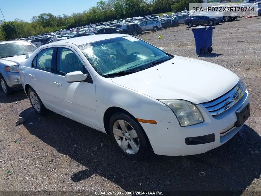 2007 Ford Fusion Se VIN: 3FAHP07ZX7R178744 Lot: 40267299