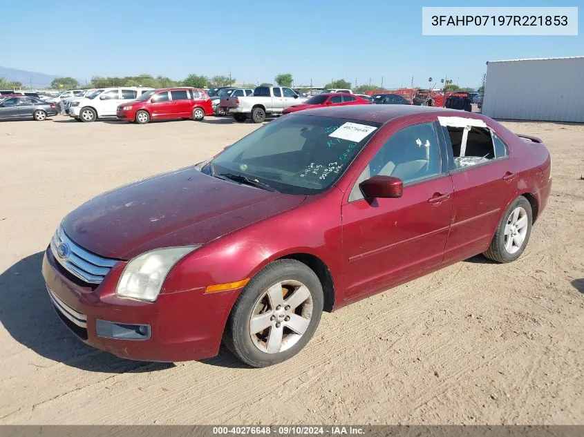 2007 Ford Fusion Se VIN: 3FAHP07197R221853 Lot: 40276648