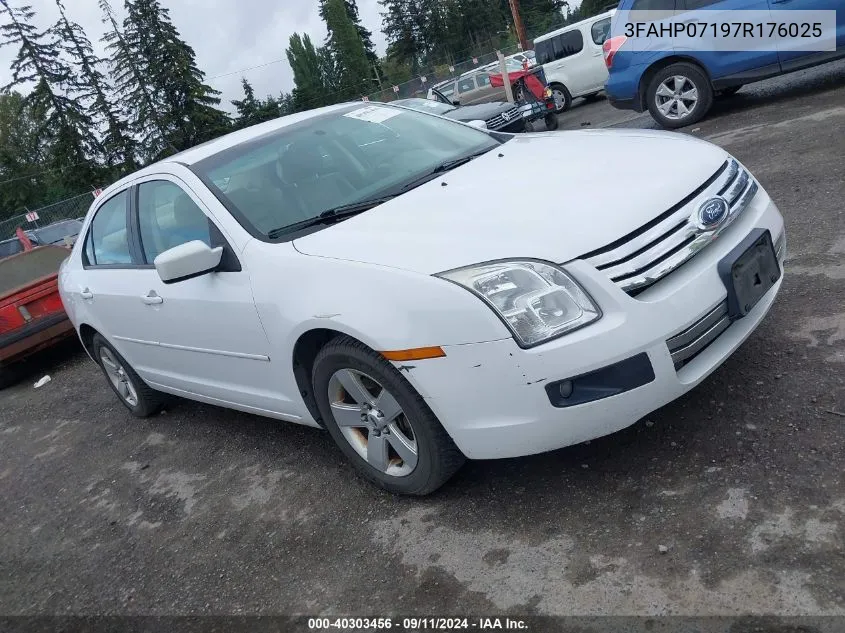 2007 Ford Fusion Se VIN: 3FAHP07197R176025 Lot: 40303456