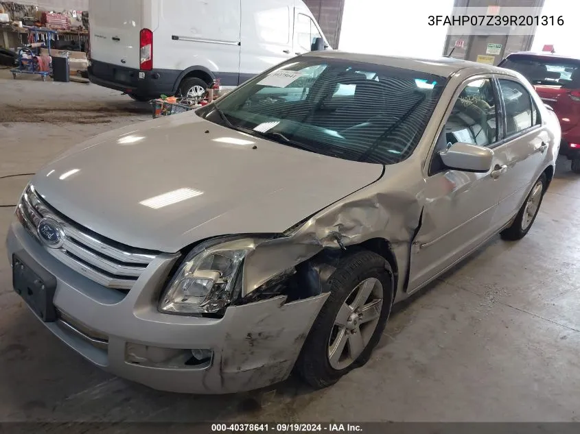 2009 Ford Fusion Se VIN: 3FAHP07Z39R201316 Lot: 40378641