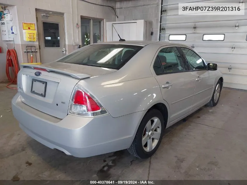 2009 Ford Fusion Se VIN: 3FAHP07Z39R201316 Lot: 40378641