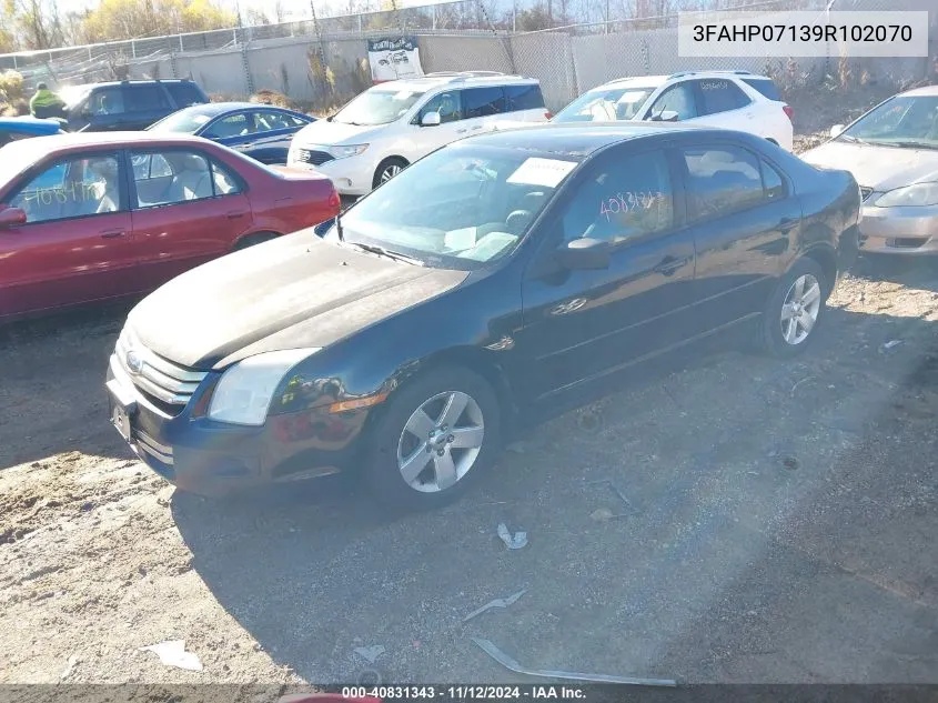 2009 Ford Fusion Se VIN: 3FAHP07139R102070 Lot: 40831343