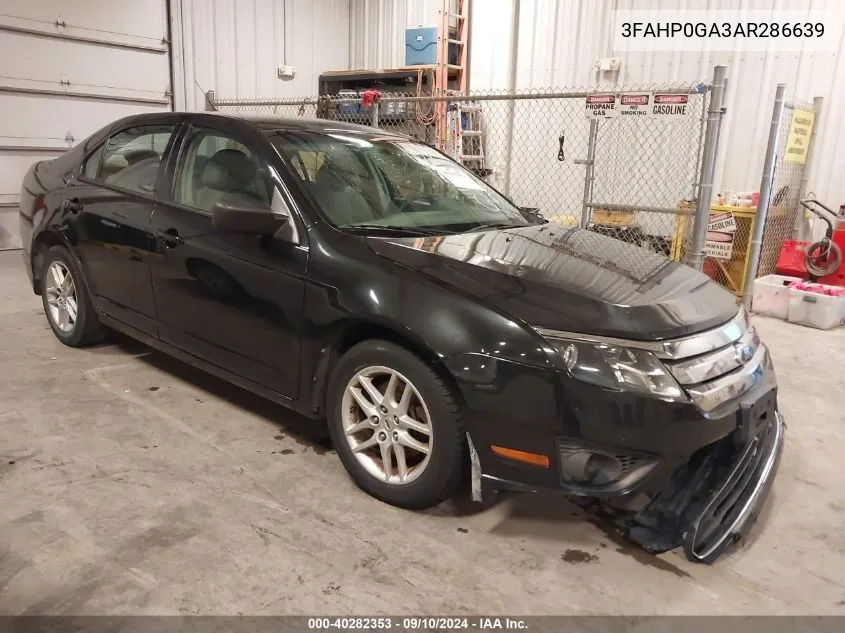 2010 Ford Fusion S VIN: 3FAHP0GA3AR286639 Lot: 40282353