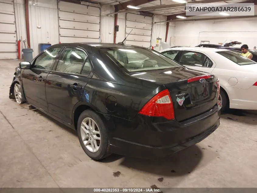 2010 Ford Fusion S VIN: 3FAHP0GA3AR286639 Lot: 40282353