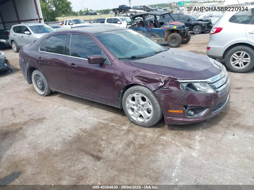 2011 Ford Fusion Se VIN: 3FAHP0HA5BR220934 Lot: 40264630