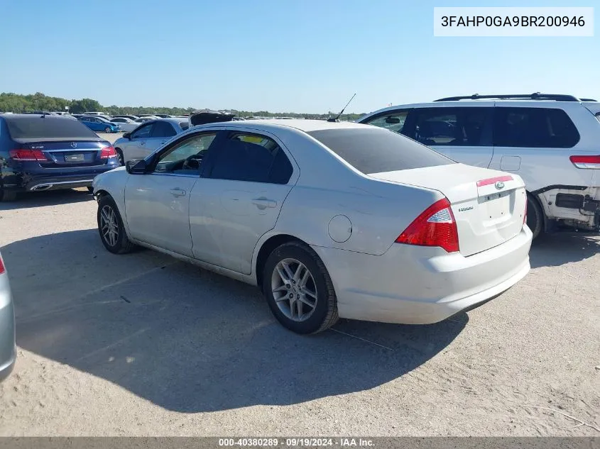 2011 Ford Fusion S VIN: 3FAHP0GA9BR200946 Lot: 40380289