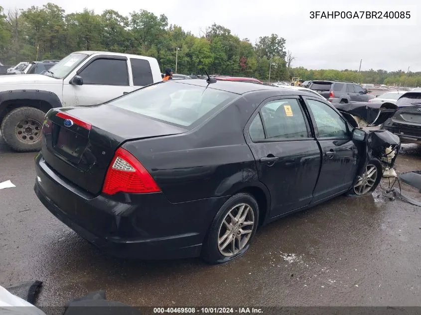 2011 Ford Fusion S VIN: 3FAHP0GA7BR240085 Lot: 40469508